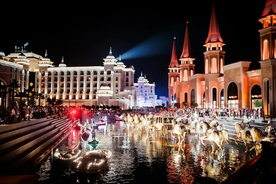 Antalya Land of Legends Night Show