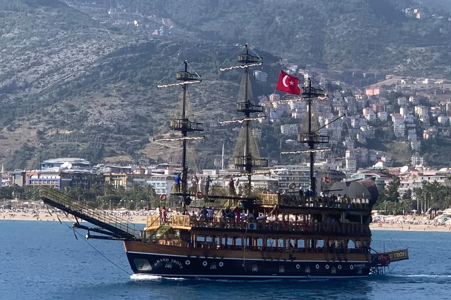 Delicious BBQ lunch at Ulas Beach during Pirate Boat Tour