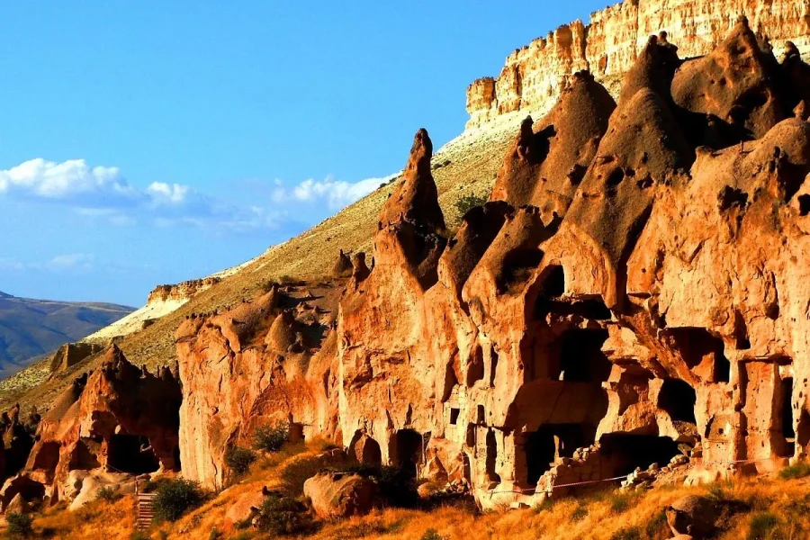 Cappadocia Mix Tour – Red Tour & Kaymaklı Underground City Adventure