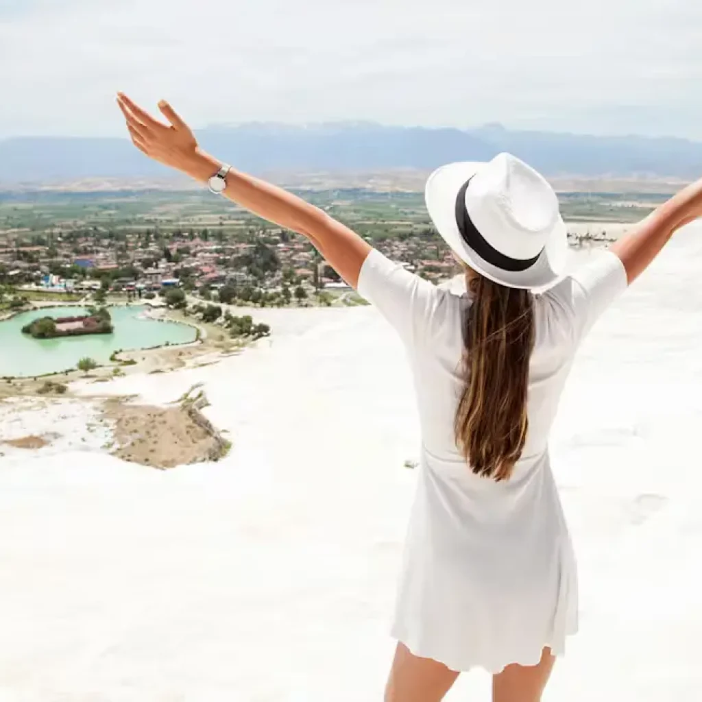 Day trip tourists visiting Pamukkale from Antalya